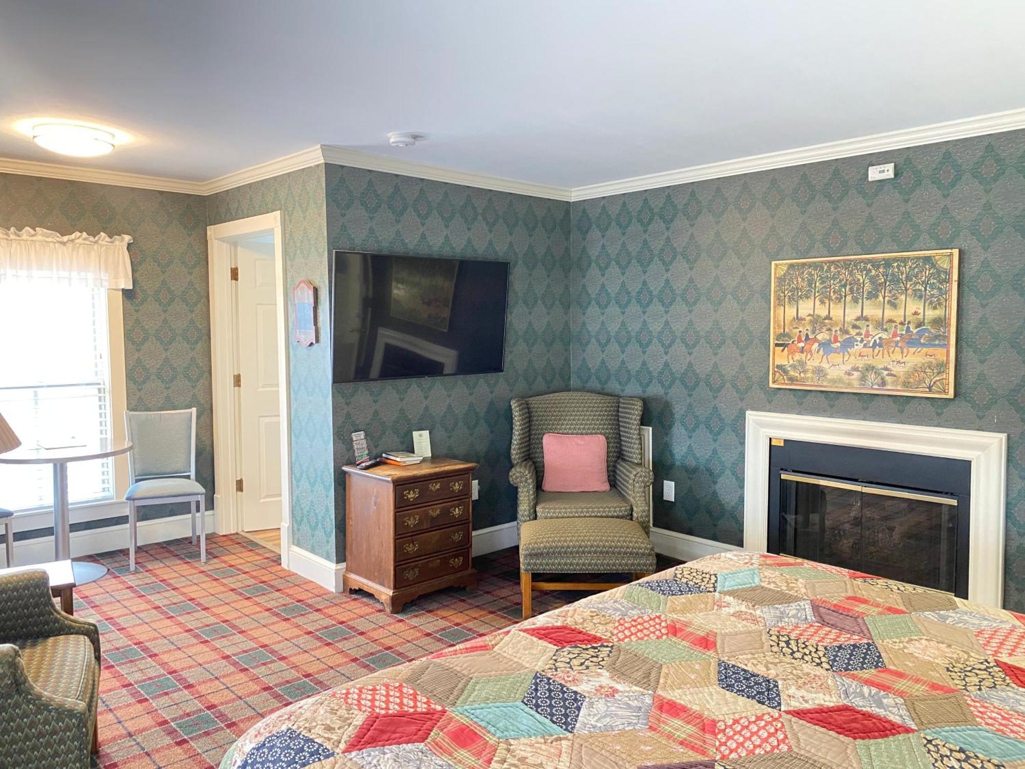 Harbor House Inn Grand Haven Habitación foto